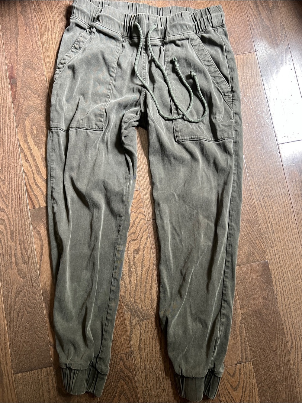 Bella Dahl green cargo joggers Size S